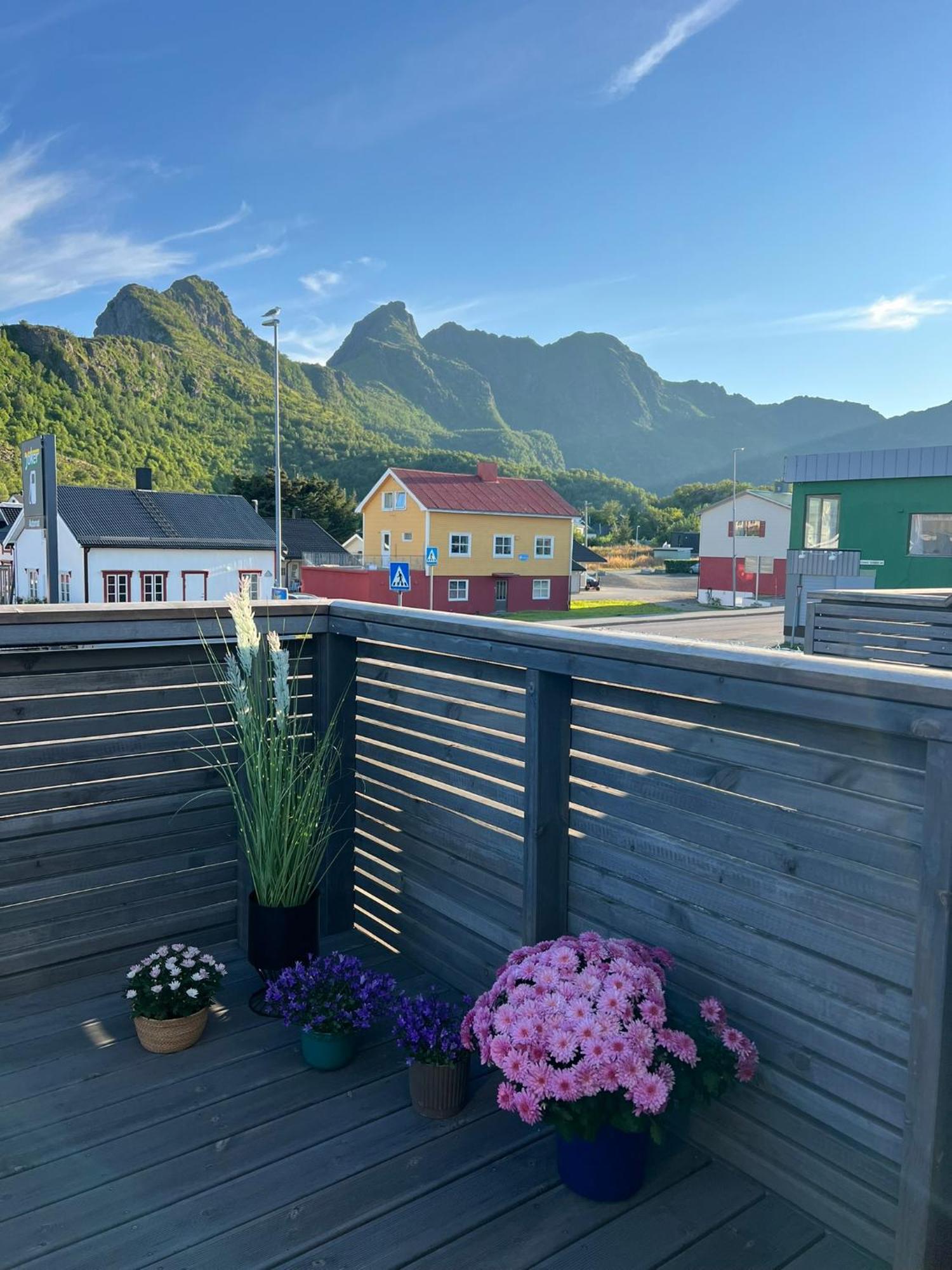 Lofotenapartmentone Stamsund Exterior photo
